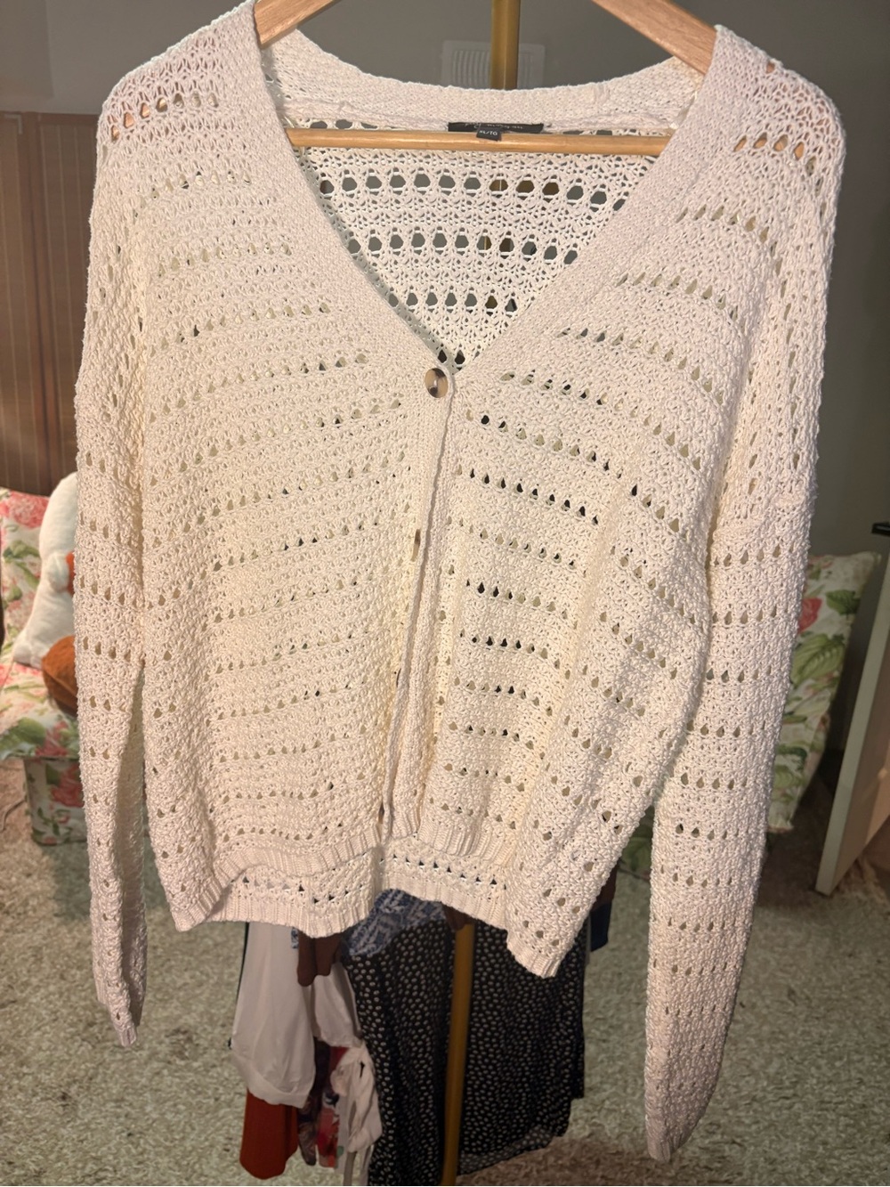 222. Cream Open-Knit V-Neck Button Cardigan Sweater - Picture 4 of 4
